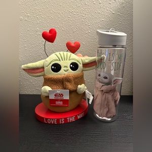 Star wars set ,bottle and Baby yoda decorations